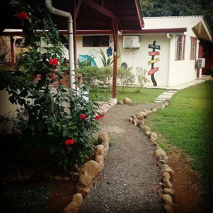 Casa Ballena Eco Hostel Uvita Exteriör bild